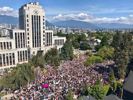 Issue Victory in Vancouver against the Nazis