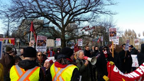 Issue Racist "yellow vests" outnumbered again