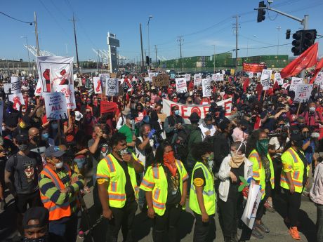 Issue Trade unionists stand up against racism 