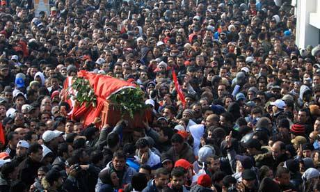 Issue Tunisia: permanent revolution